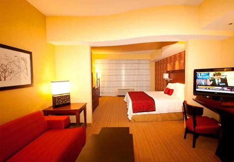 Courtyard By Marriott Victorville Hesperia Quarto foto