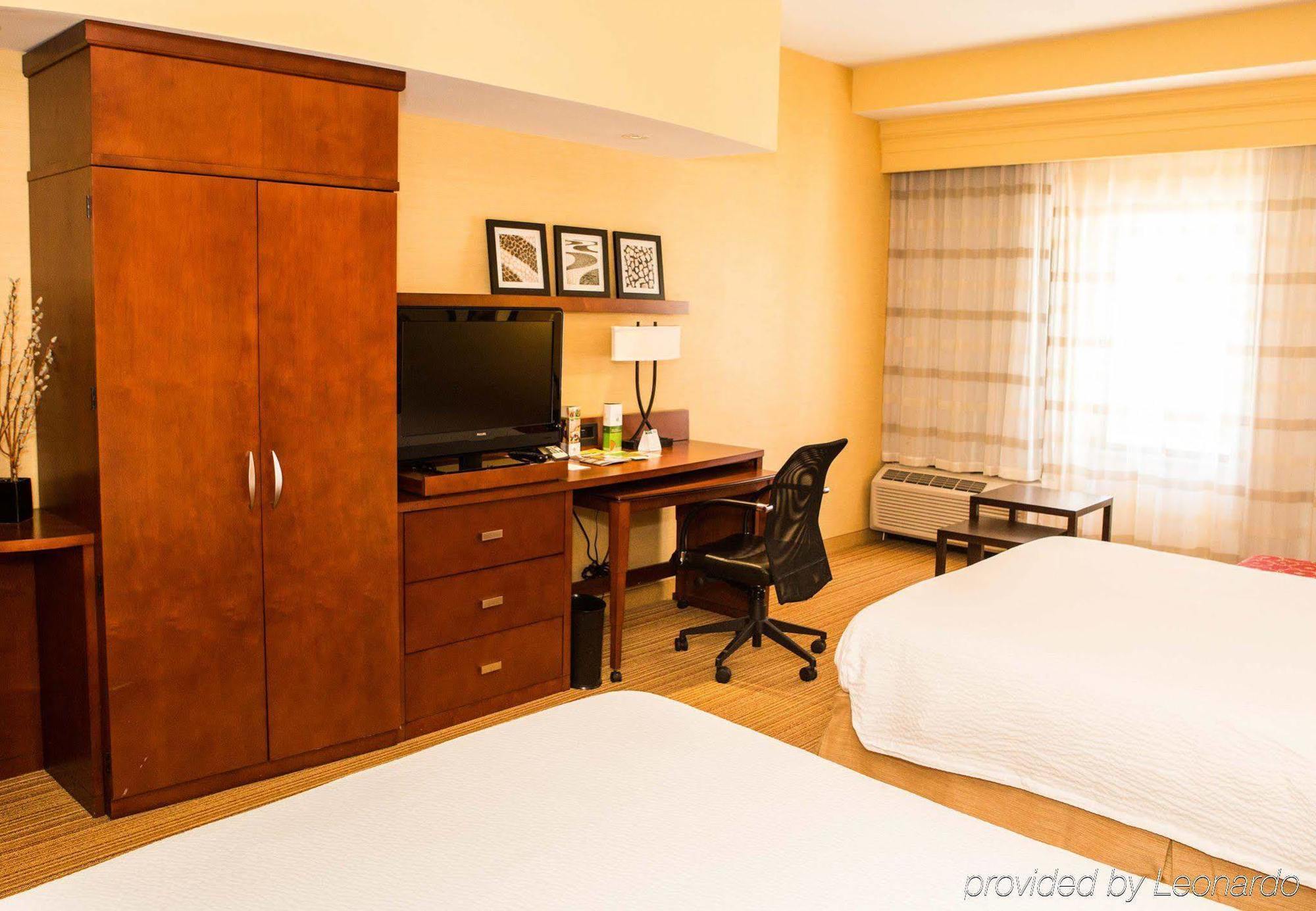 Courtyard By Marriott Victorville Hesperia Exterior foto